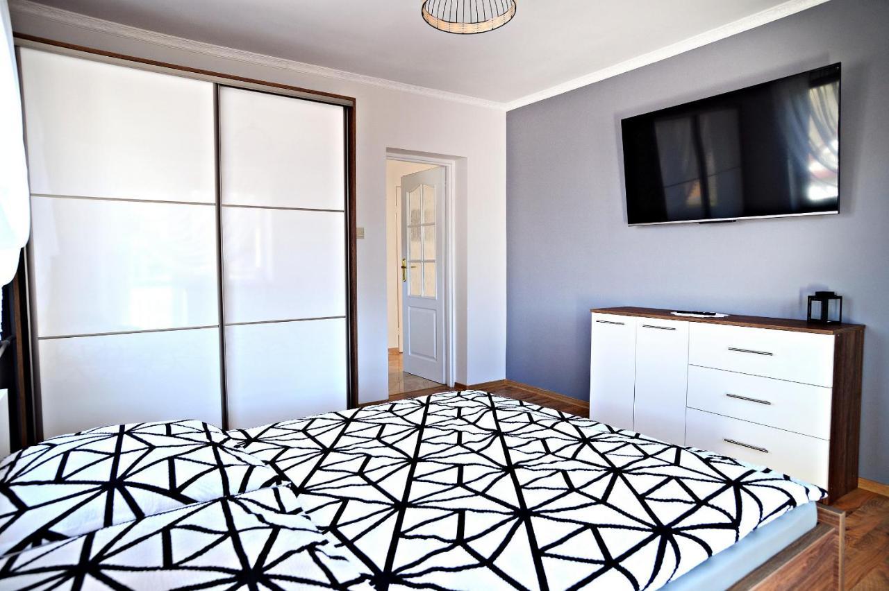 Apartament Z Tarasem I Pokoje Klimatyzowane -Drozdowka Solina Solina  Esterno foto