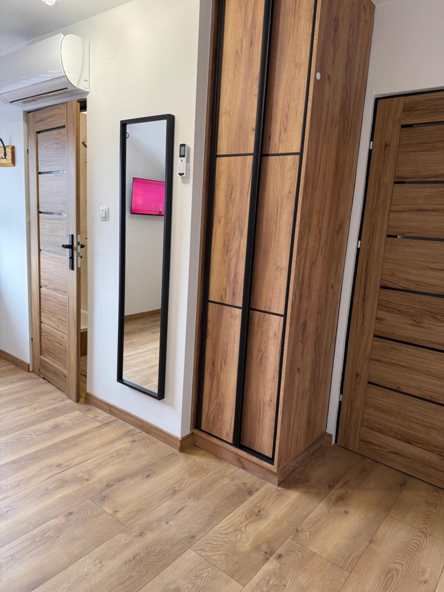 Apartament Z Tarasem I Pokoje Klimatyzowane -Drozdowka Solina Solina  Esterno foto