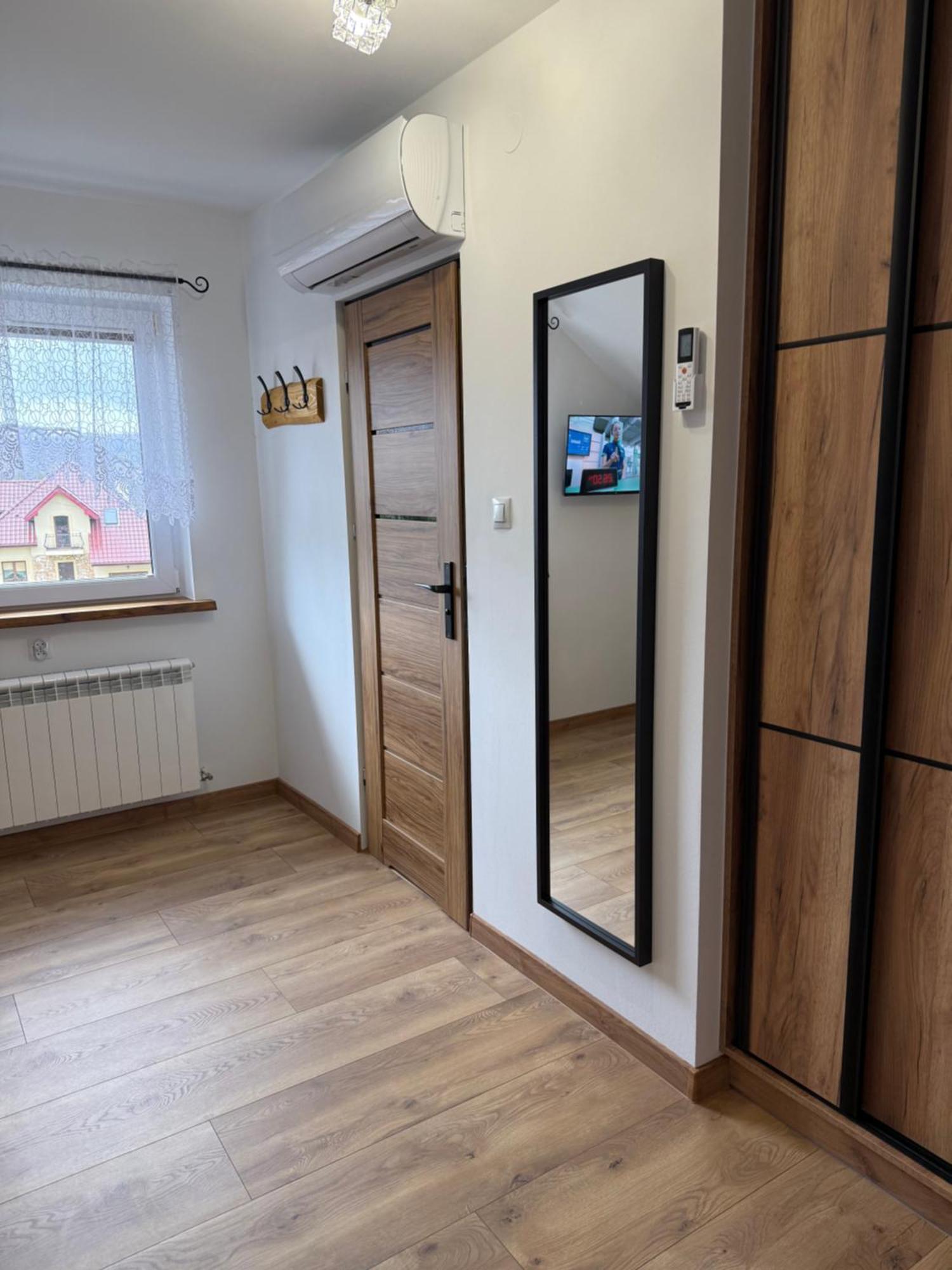 Apartament Z Tarasem I Pokoje Klimatyzowane -Drozdowka Solina Solina  Esterno foto